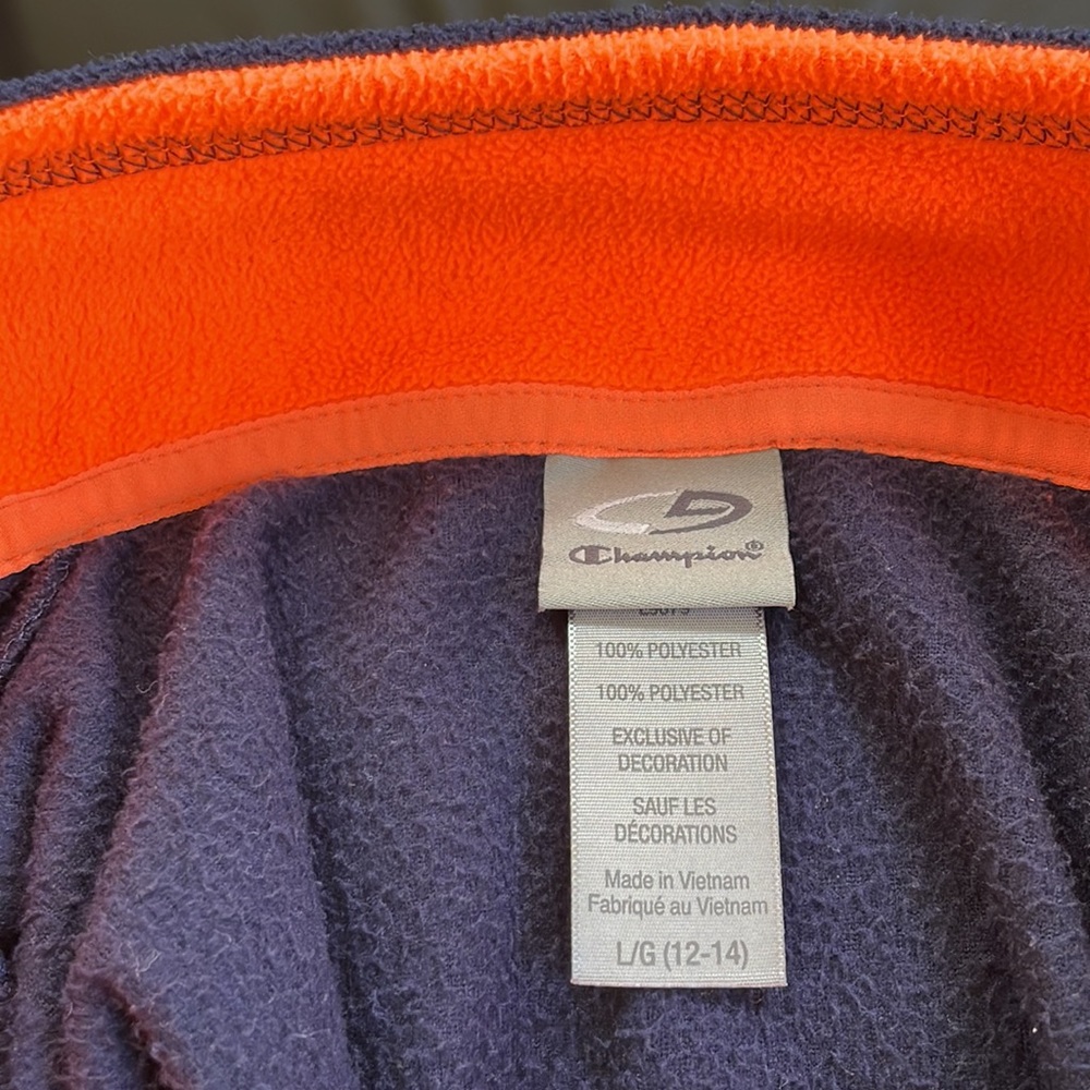 Champion Sweatsuit - Picture 10 of 11